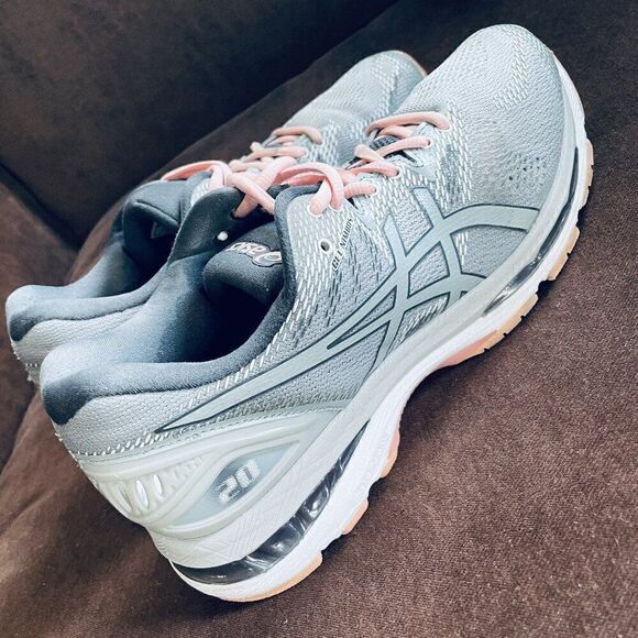 Mint Condition Asics GEL Nimbus 20 Light Grey Womens 9.5 US 41.5 EUR T850N - Picture 5 of 8